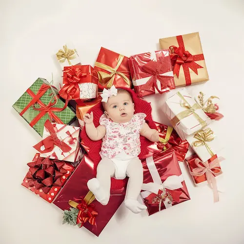 Top-Notch Gifts: The Ultimate Present Guide for Baby Girls in the UK blog post